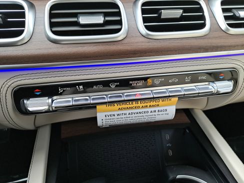 New 2026 Mercedes-Benz GLE 450 4MATIC image 22