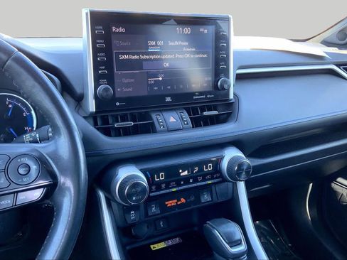Used 2022 Toyota RAV4 XSE AWD/4WD image 6