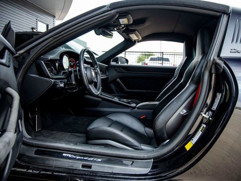 Used 2023 Porsche 911 Targa 4 GTS image 59
