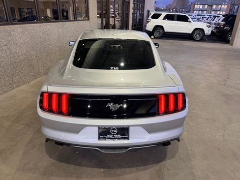 Used 2015 Ford Mustang Premium image 34
