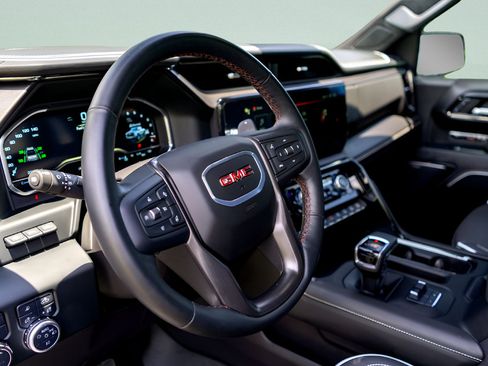 Used 2024 GMC Sierra 1500 AT4X w/ AT4X AEV Edition AWD/4WD image 10