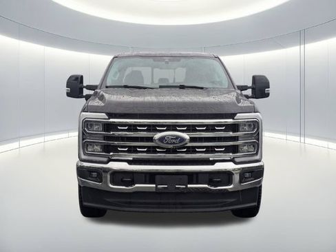Used 2024 Ford F250 Lariat AWD/4WD image 9