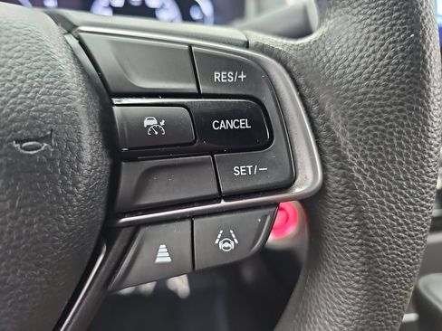 Used 2022 Honda Accord LX image 21