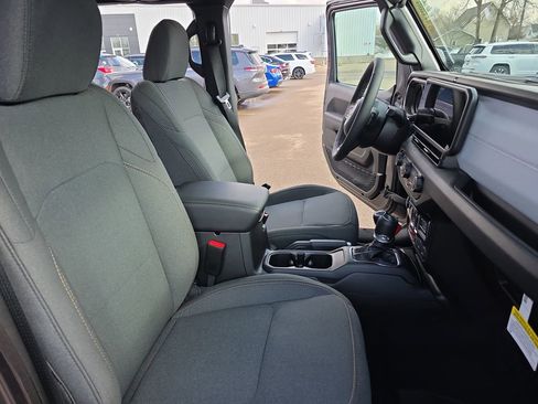 New 2026 Jeep Wrangler Unlimited Sport image 10
