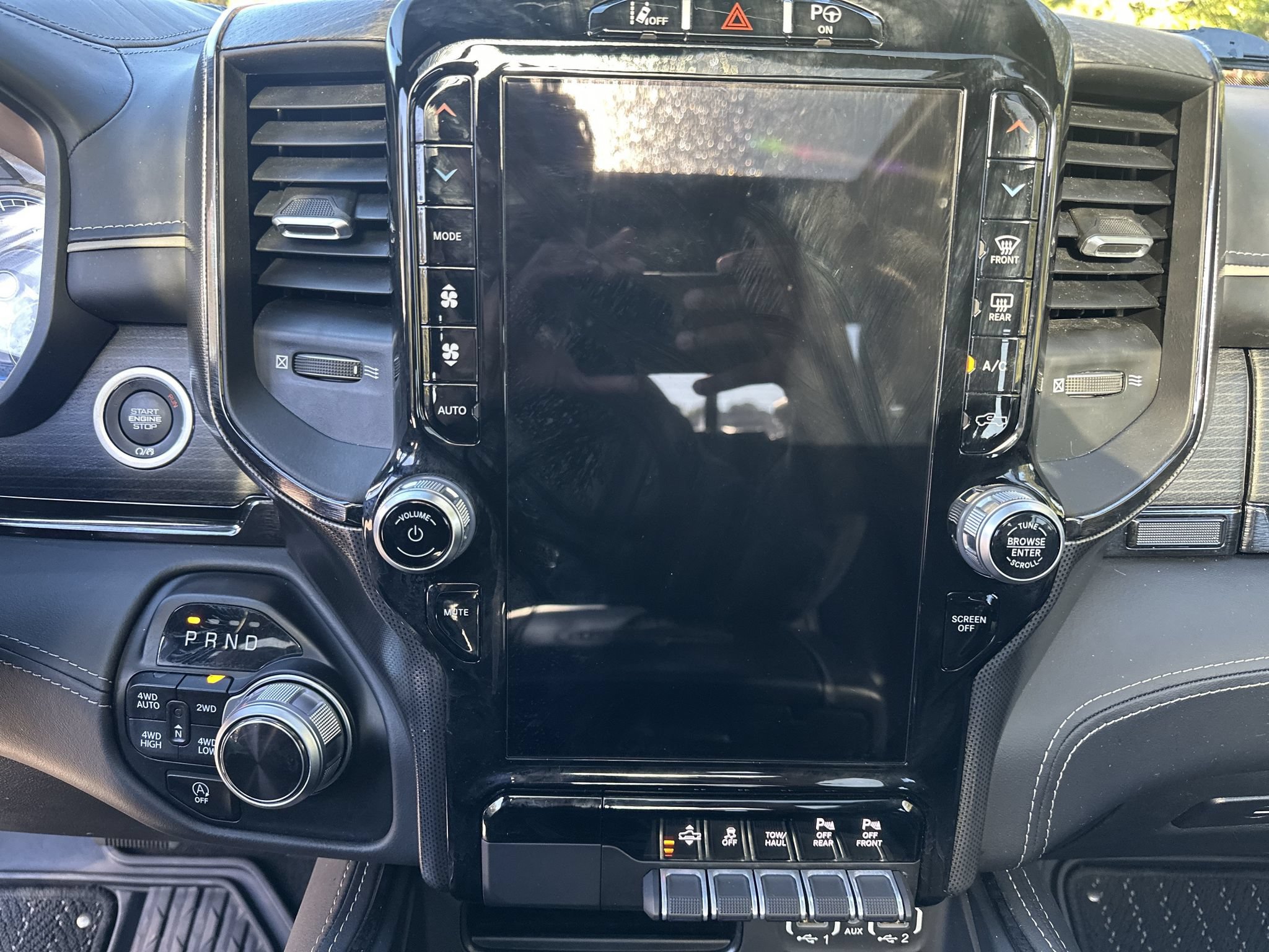 Used 2022 RAM 1500 Limited AWD/4WD image 28