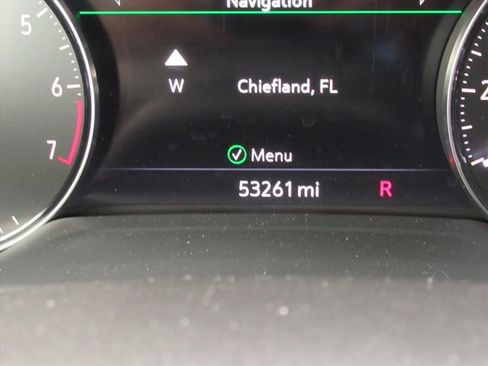 Used 2021 Buick Envision Avenir w/ Technology Package II AWD/4WD image 31