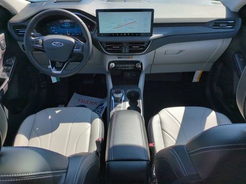 Used 2025 Ford Escape SE w/ PHEV Premium Package FWD image 15