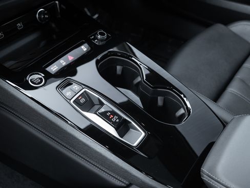 Certified 2025 Audi A5 2.0T Premium Plus Sedan w/ Premium Plus image 18