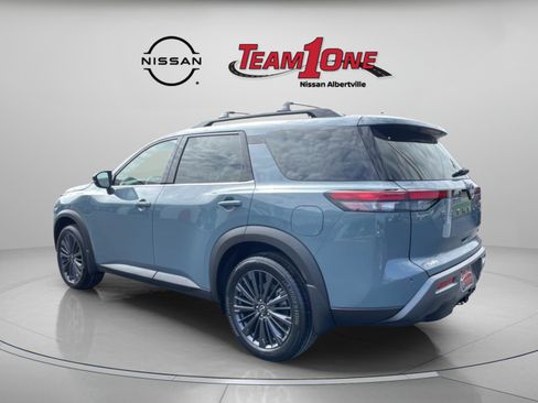New 2026 Nissan Pathfinder SL FWD image 6