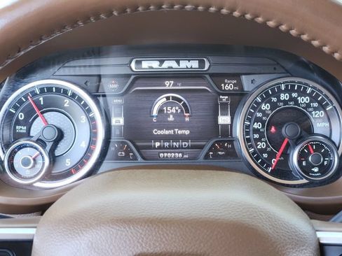 Used 2022 RAM 2500 Laramie AWD/4WD image 14