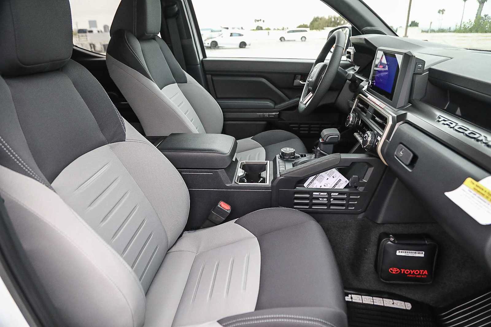 New 2025 Toyota Tacoma TRD Off-Road w/ TRD Off Road Upgrade Package AWD/4WD image 18