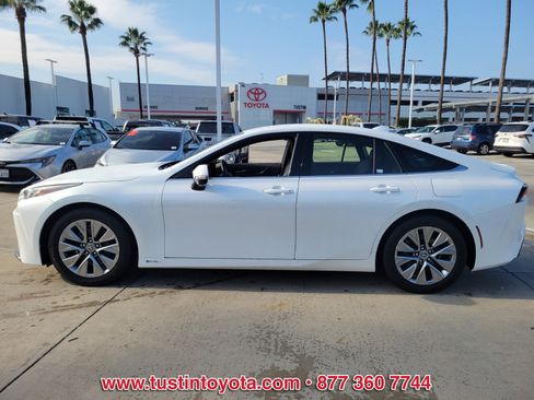 Certified 2024 Toyota Mirai XLE w/ Advanced Technology Package image 6