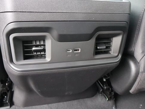 New 2026 Chevrolet Silverado 1500 LT w/ LPO, Dark Essentials Package AWD/4WD image 9