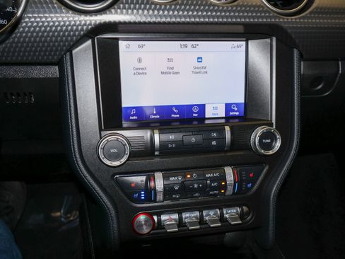 Used 2020 Ford Mustang GT Premium w/ GT Performance Package RWD image 26