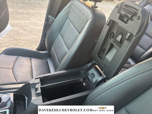 Used 2023 Chevrolet Equinox Premier image 28