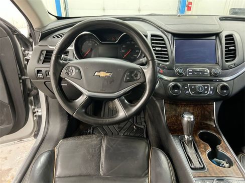 Used 2014 Chevrolet Impala LTZ image 20