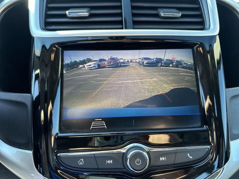 Used 2020 Chevrolet Sonic LT FWD image 23