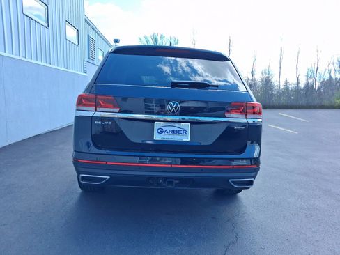 Used 2023 Volkswagen Atlas SEL AWD/4WD image 11