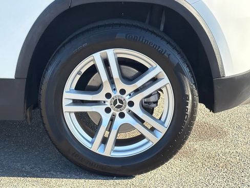 Used 2023 Mercedes-Benz GLA 250 4MATIC image 18