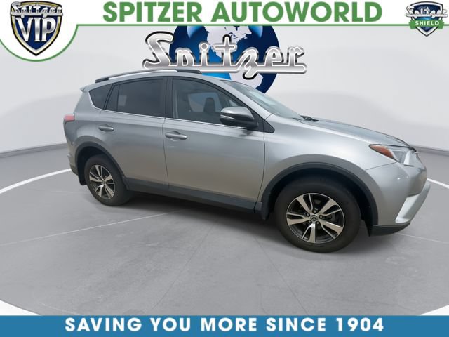 Used 2018 Toyota RAV4 XLE w/ Plus Extra Value Package AWD/4WD image 2