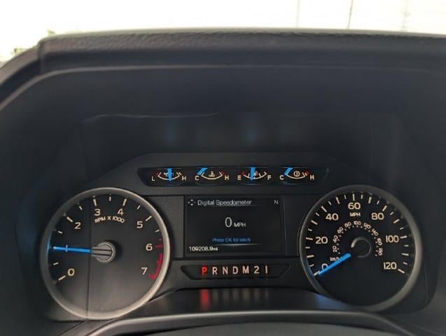Used 2017 Ford F150 XLT w/ Equipment Group 302A Luxury AWD/4WD image 21