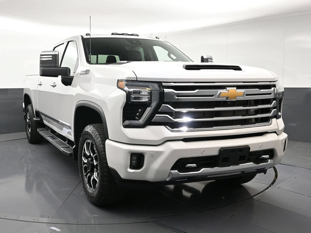 Certified 2025 Chevrolet Silverado 3500 High Country AWD/4WD image 7