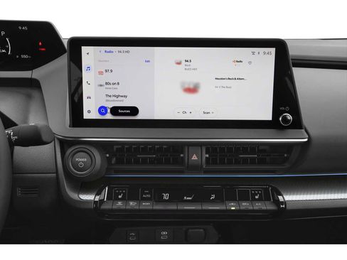 Used 2025 Toyota Prius XLE FWD image 7