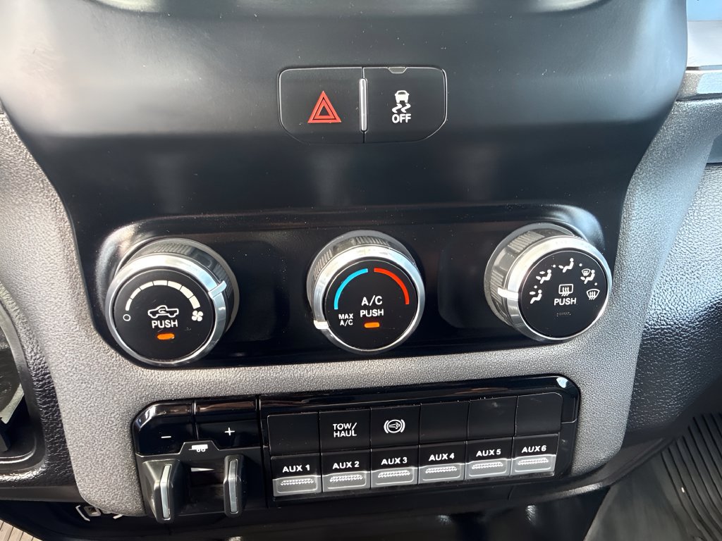 Used 2023 RAM 2500 Tradesman AWD/4WD image 15