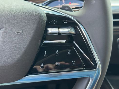 New 2026 Cadillac Escalade ESV Luxury w/ Touring Package image 27