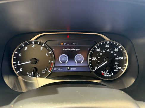 Used 2022 Nissan Frontier SV RWD image 21