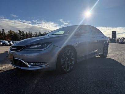 Used 2016 Chrysler 200 S w/ Navigation & Sound Group I