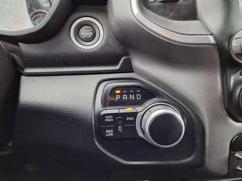 Used 2024 RAM 2500 Big Horn AWD/4WD image 8