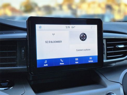 Used 2023 Ford Explorer XLT w/ Equipment Group 202A image 20