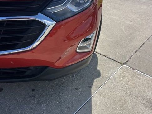 Used 2020 Chevrolet Equinox LT image 11