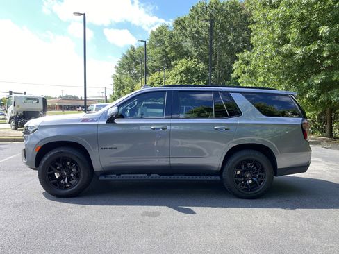 Used 2022 Chevrolet Tahoe Z71 w/ Luxury Package AWD/4WD image 6