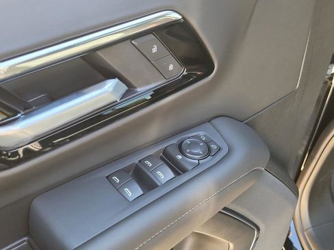 New 2026 Chevrolet Suburban LS w/ LPO, Dark Essentials Package image 14