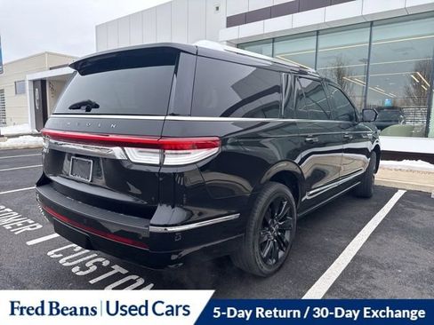 Used 2023 Lincoln Navigator L Reserve image 6