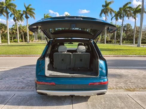 Used 2019 Audi Q7 3.0T Prestige AWD/4WD image 49