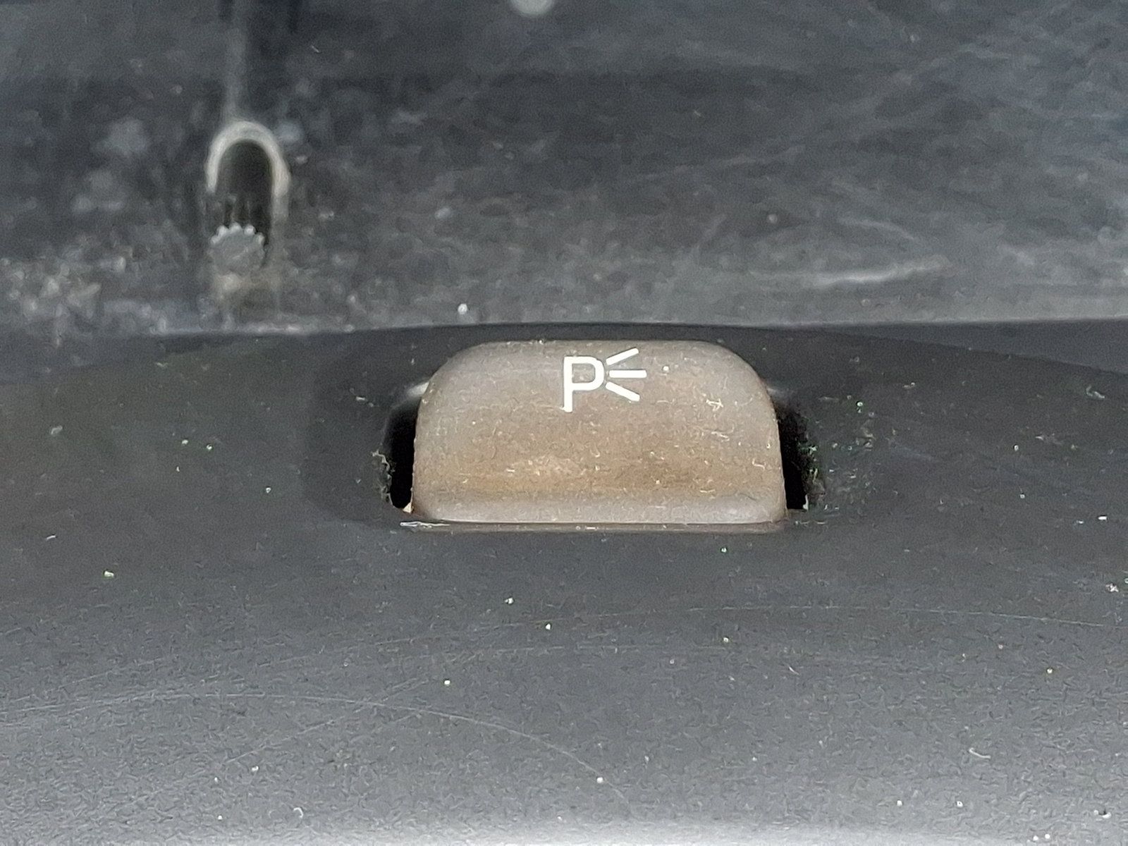 Used 2001 Subaru Outback Wagon AWD/4WD image 23