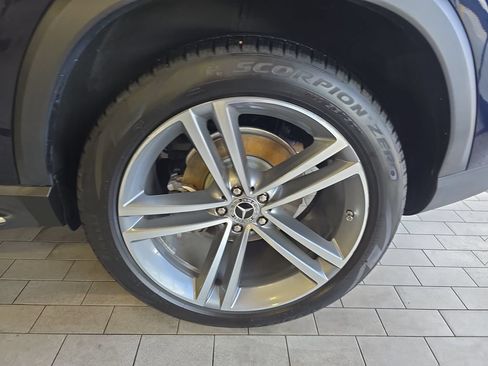 Used 2020 Mercedes-Benz GLE 350 4MATIC image 37