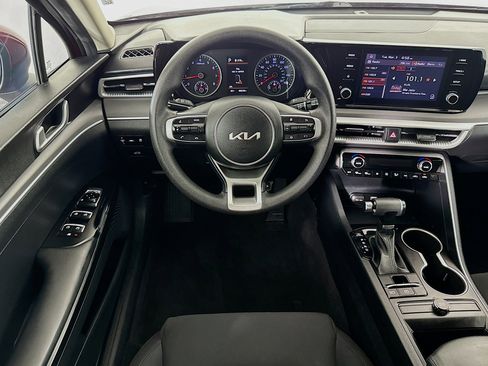 Used 2023 Kia K5 LXS image 16