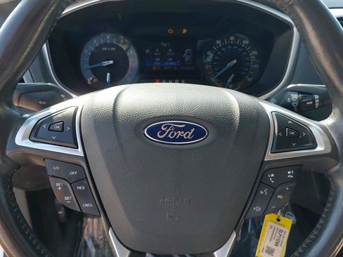 Used 2016 Ford Fusion SE w/ Equipment Group 201A FWD image 30