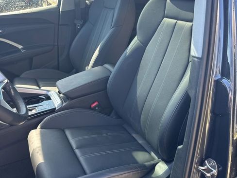 Used 2025 Audi Q5 Premium Plus w/ Premium Plus AWD/4WD image 11