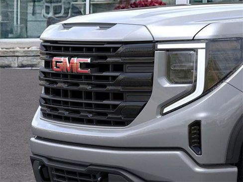 New 2026 GMC Sierra 1500 Elevation image 13