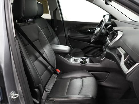 Used 2023 GMC Terrain SLT w/ Infotainment Package II AWD/4WD image 31