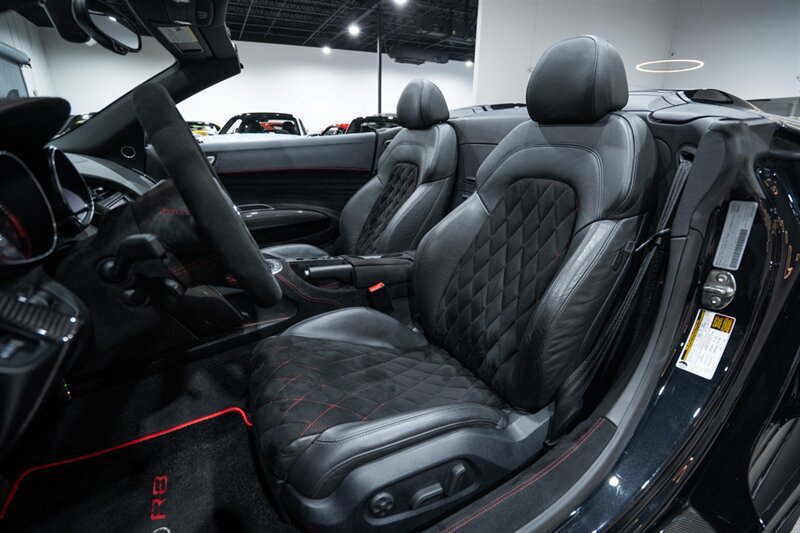 Used 2011 Audi R8 V10 AWD/4WD image 22