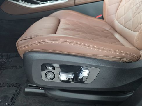 Used 2024 BMW X5 xDrive40i w/ M Sport Package AWD/4WD image 29
