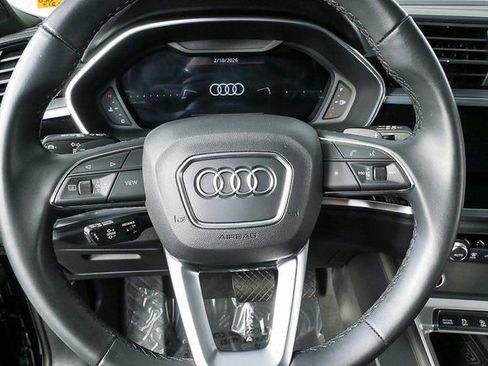 Used 2023 Audi Q3 2.0T Premium Plus w/ Premium Plus Package image 10