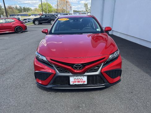 Certified 2024 Toyota Camry SE w/ Cold Weather Package image 3