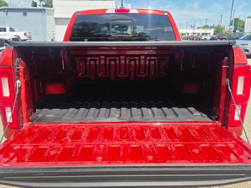 Used 2019 Ford Ranger Lariat w/ Equipment Group 501A Mid AWD/4WD image 9